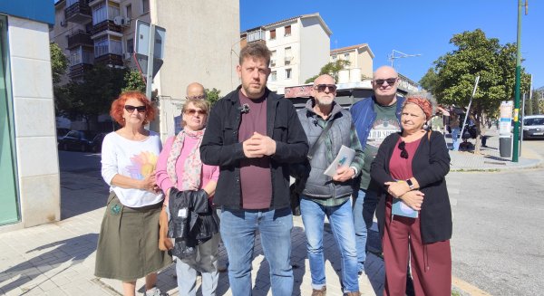 Con Málaga exige un plan de inversiones para el barrio de Sagrada Familia ante el 'evidente abandono' municipal