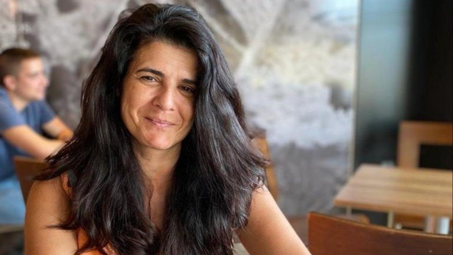 19J.- Carmen Máximo lamenta que el escaño por Málaga de Adelante Andalucía no ha conseguido salir