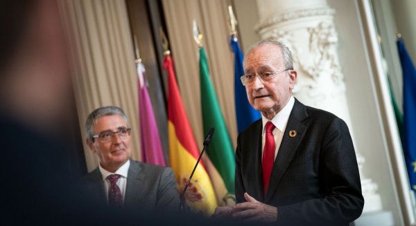 El Ayuntamiento de Málaga y la Diputación impulsan la construcción de un nuevo campo de rugby en Teatinos