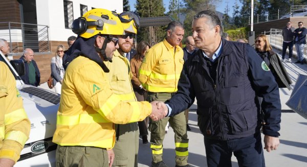 La Junta inaugura la nueva base del Infoca en la Sierra de las Nieves tras una inversión de 4,4 millones