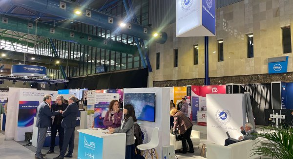 La UMA exhibe su potencial tecnológico en Transfiere 2026 con más de 160 investigadores y prototipos de vanguardia