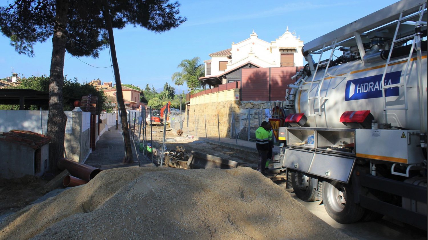 Estepona invierte más de 20 millones de euros en la renovación de las redes de saneamiento y pluviales de la ciudad