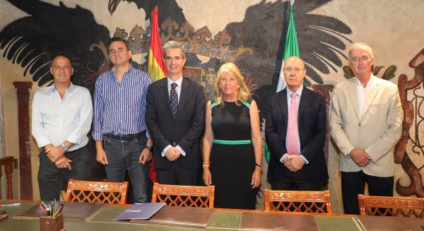 La alcaldesa recibe a la nueva junta directiva de CIT Marbella y ofrece colaboración municipal