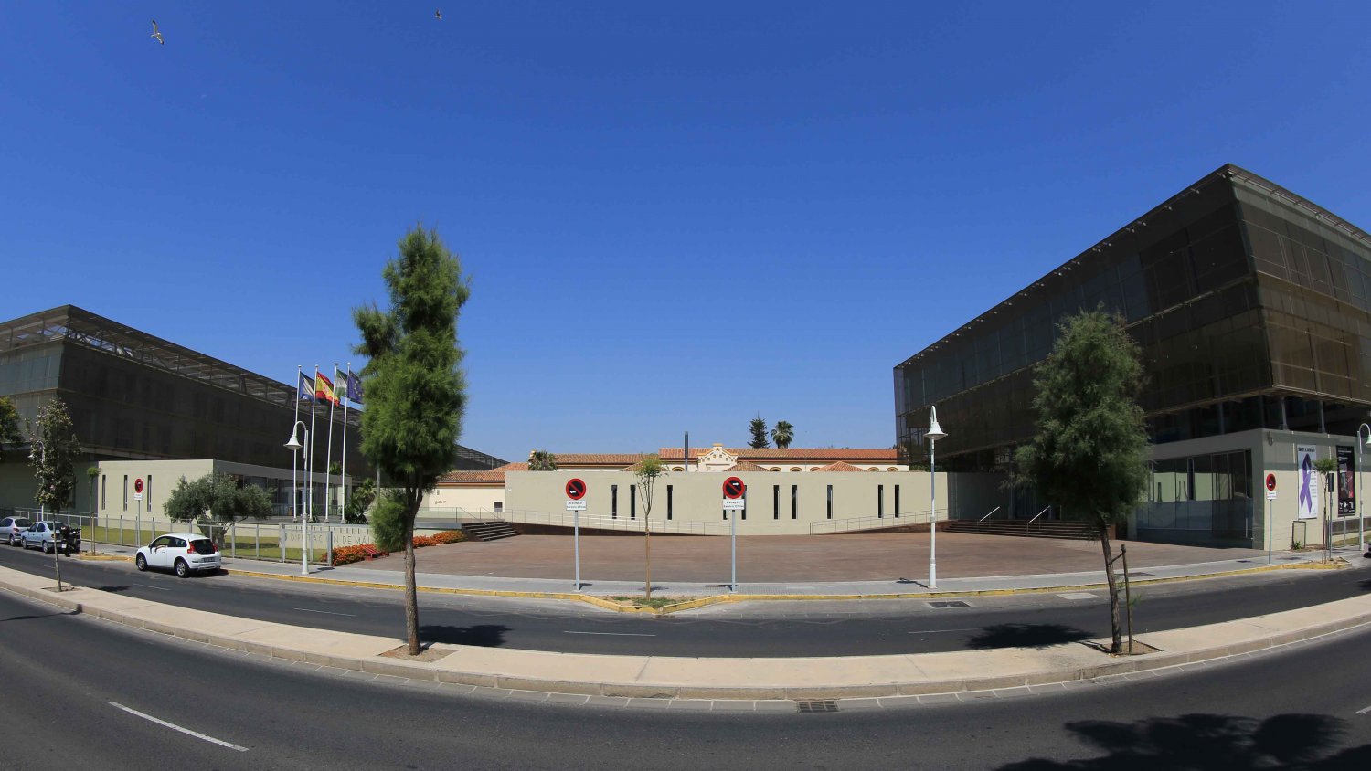 La Diputación de Málaga lanza el 'cheque bebé' de 1.200 euros para familias en municipios pequeños