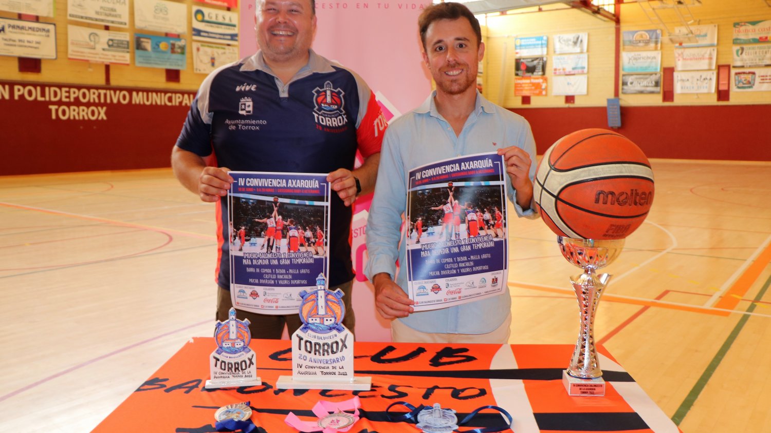 El Pabellón Municipal de Torrox acoge una jornada de convivencia de baloncesto
