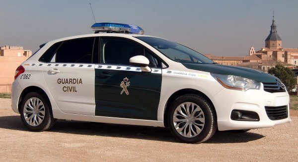 Investigan la muerte con signos de violencia de una mujer de 66 años en una vivienda de Cártama