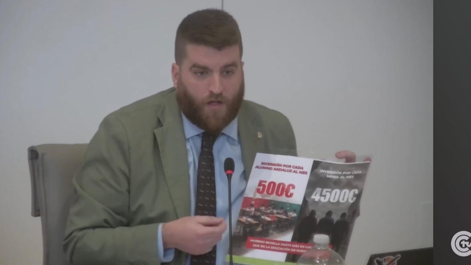 VOX carga contra el PP de Coín por votar en contra de todas las mociones sobre la regularización masiva de inmigrantes