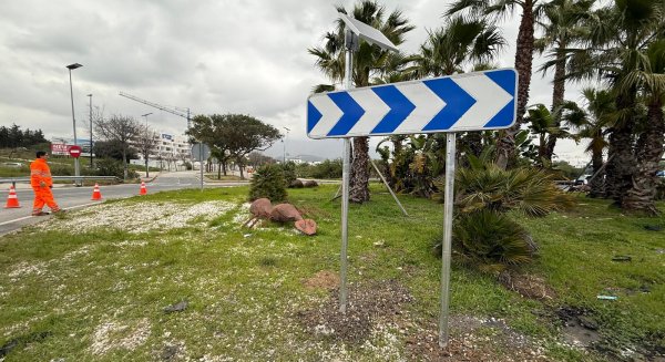 Estepona finaliza los trabajos de mejora en la seguridad de la rotonda de ‘Las Hormigas’ en la A-7