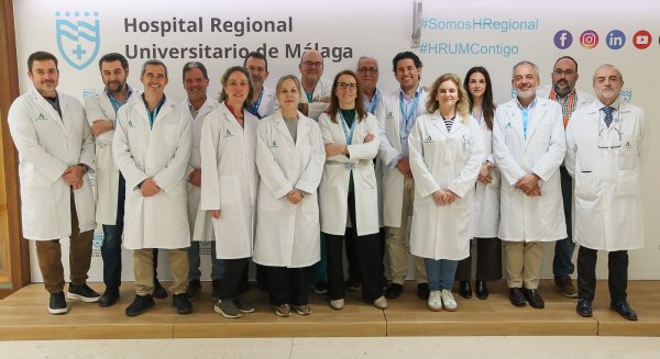 El Hospital Regional de Málaga planifica la creación de una unidad pionera para  jóvenes con cáncer