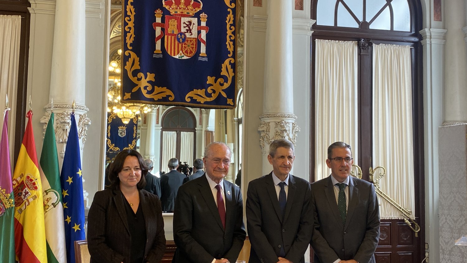 De la Torre y el presidente de la Fundación Unicaja colaboran para impulsar iniciativas culturales y sociales en la ciudad 