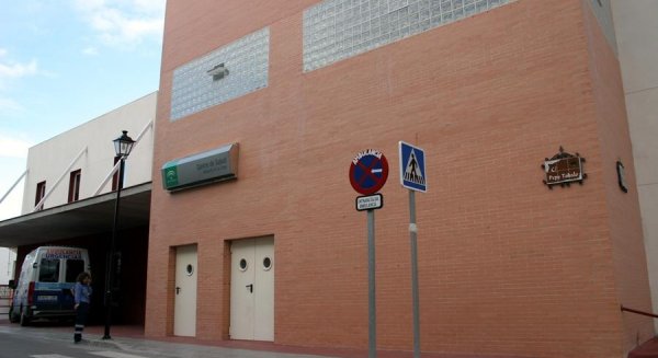 Un paciente amenaza y persigue a un médico e intenta agredir a una enfermera en el centro de salud de Alhauriín De la Torre 