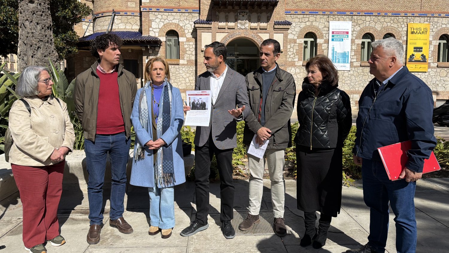 El PSOE acusa a De la Torre de poner la 'alfombra roja' a la UCAM para su desembarco en Tabacalera