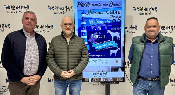 Torre del Mar acoge la XIV edición del Mercado de Queso Artesano de Cabra Malagueña y Vino de la Axarquía
