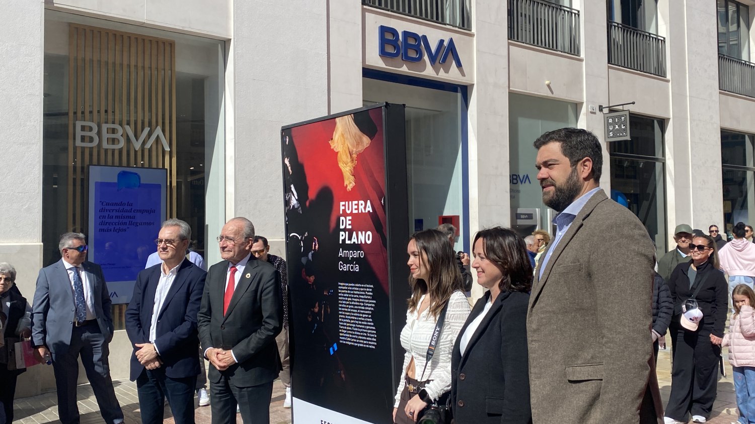 La exposición ‘Fuera de Plano’ inaugura el Festival de Málaga en calle Larios