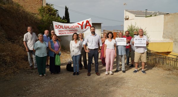 PSOE denuncia la parálisis del Ayuntamiento en el proceso de urbanización de los barrios Monte Dorado, Arroyo España y Los Gámez