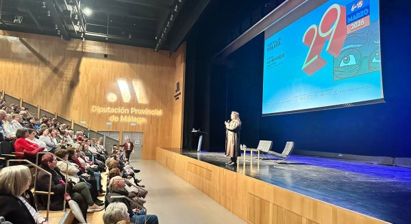 La Diputación de Málaga acerca el cine a 800 personas mayores de la provincia con motivo del Festival de Málaga