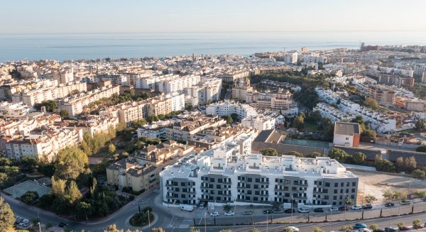 Estepona pone a disposición del Gobierno seis parcelas municipales para construir 109 VPO