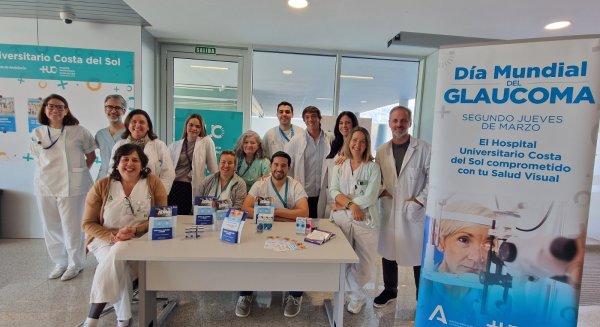 El Hospital Universitario Costa del Sol se suma a la celebración del Día Mundial del Glaucoma con una mesa informativa