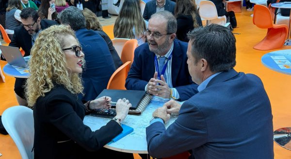 Mijas alerta de pérdidas de hasta 130 millones de euros por la falta de AVE en Semana Santa