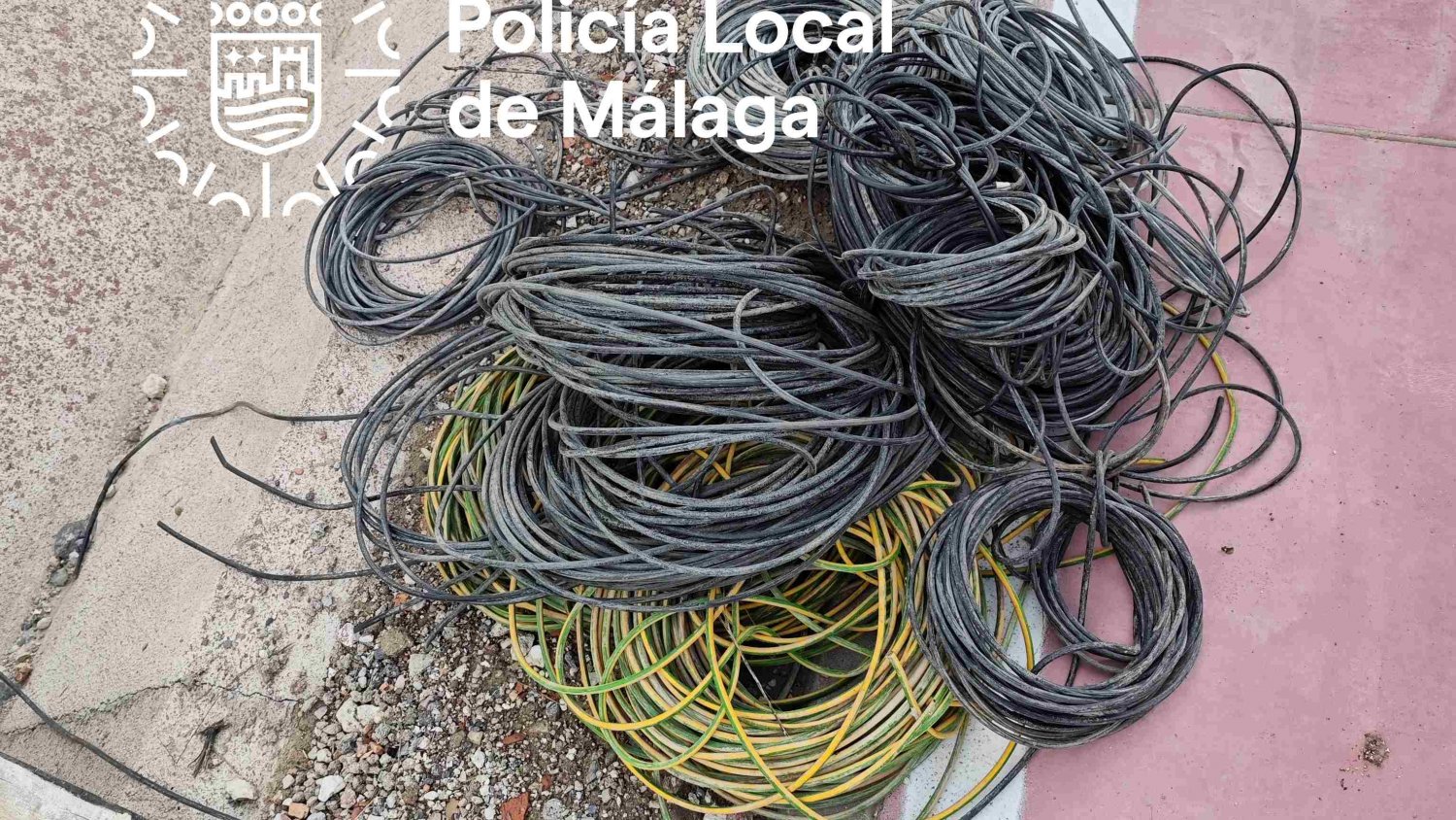 La Policía Local de Málaga detiene a un hombre por un presunto delito de robo con fuerza contra el patrimonio