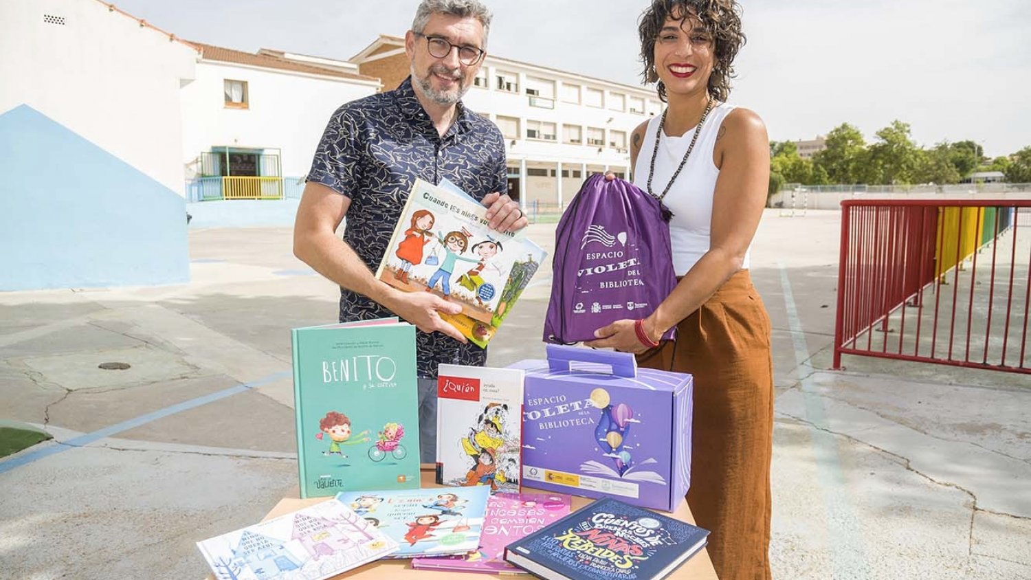 El proyecto ‘El Rincón Violeta de la Biblioteca’ promueve la igualdad a través de la lectura