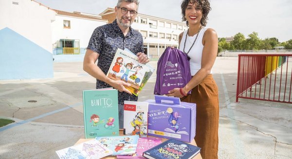 El proyecto ‘El Rincón Violeta de la Biblioteca’ promueve la igualdad a través de la lectura