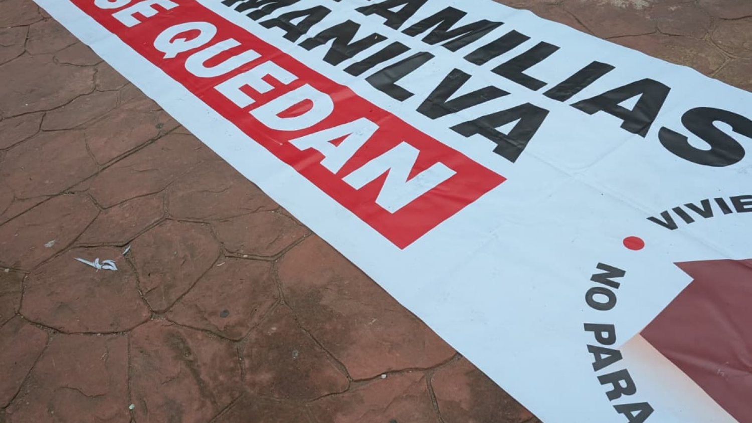 El candidato de Adelante Andalucía denuncia la ejecución del desahucio de Manilva tras cuatro horas de resistencia