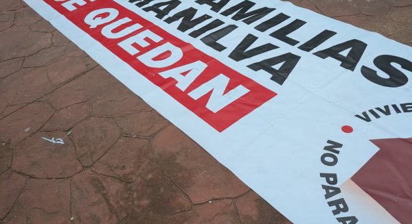 El candidato de Adelante Andalucía denuncia la ejecución del desahucio de Manilva tras cuatro horas de resistencia