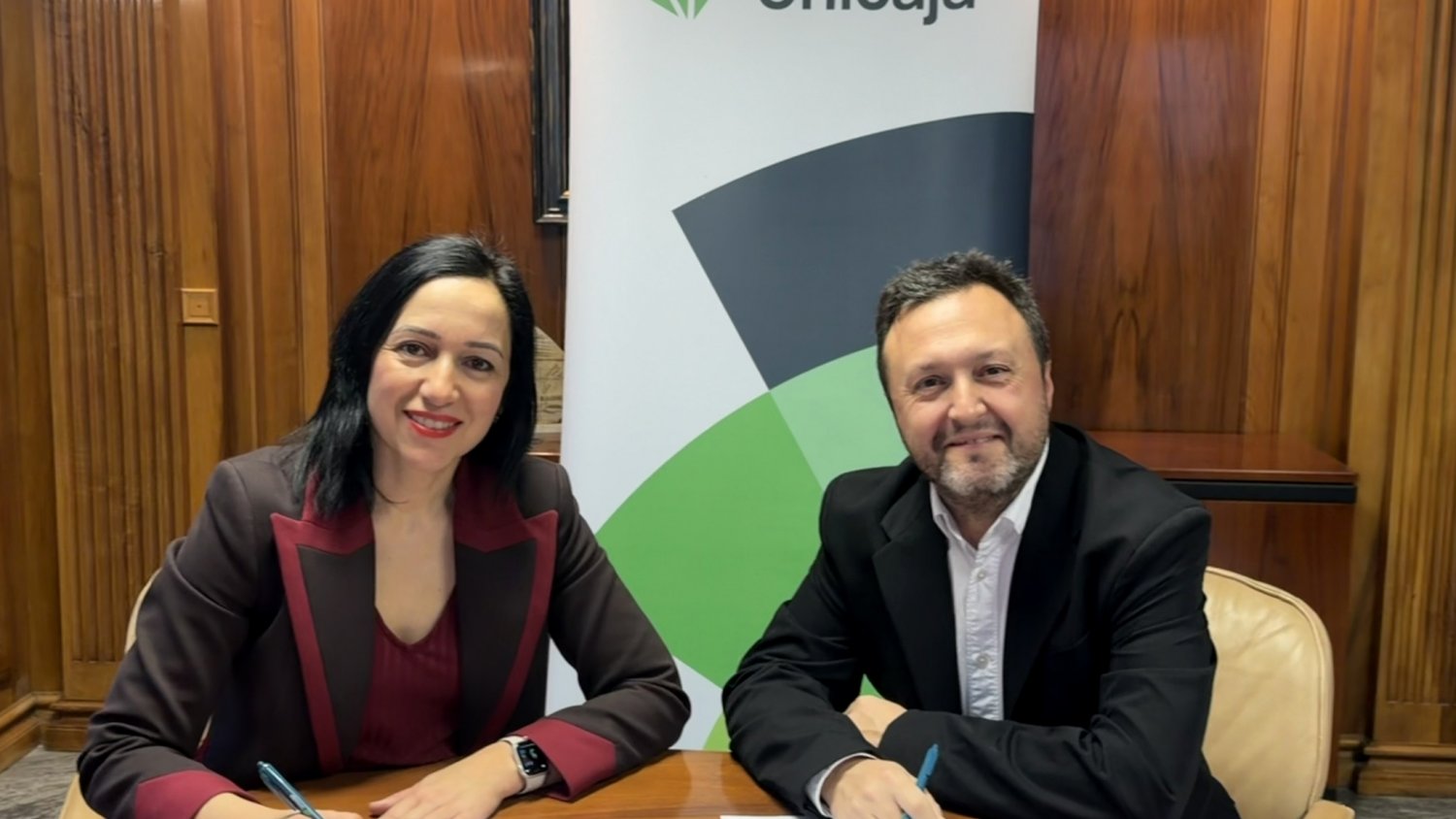 Unicaja firma un convenio con Volvemos.org para facilitar el retorno a España de profesionales en el extranjero