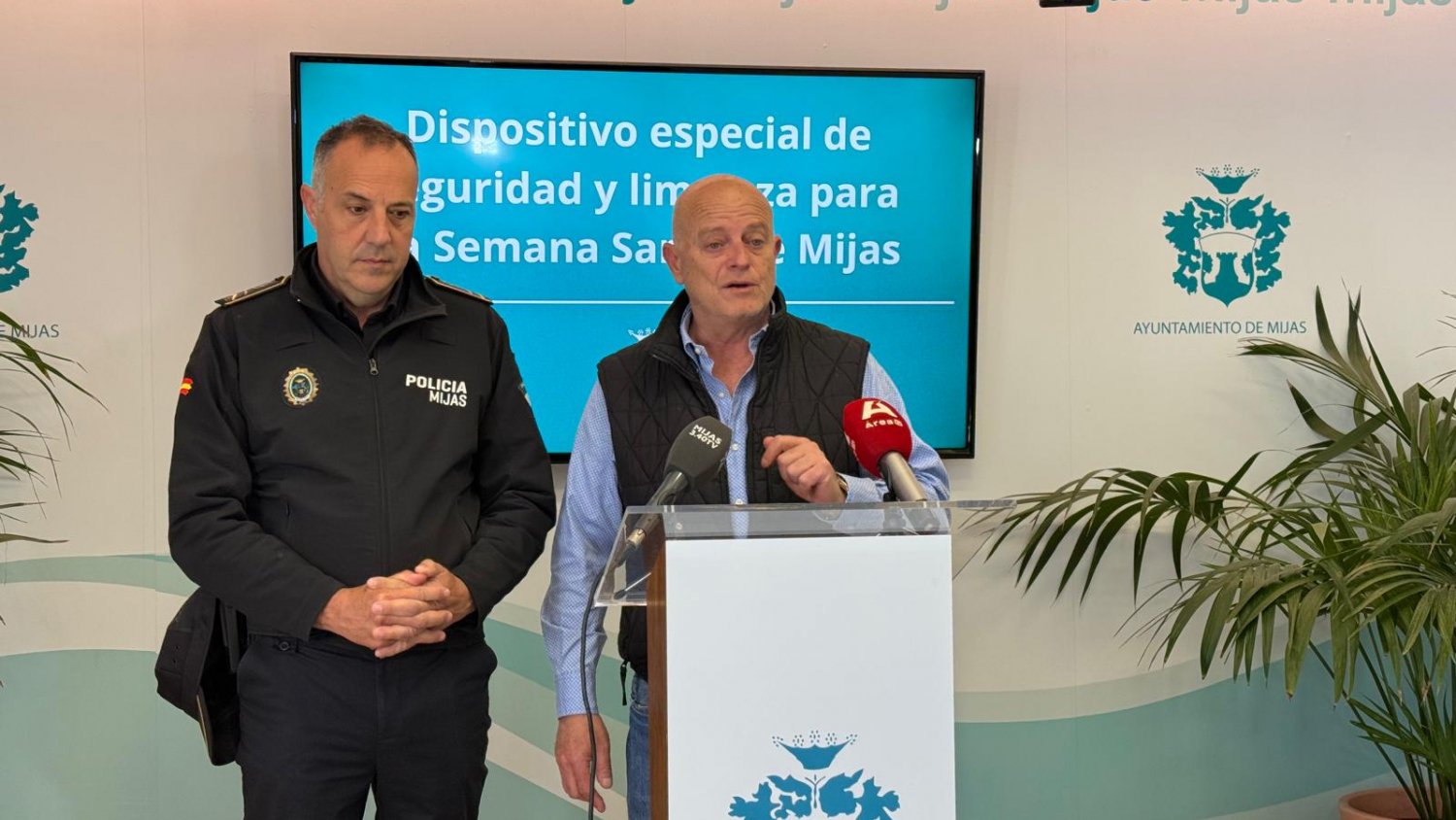 Mijas activa un dispositivo especial de seguridad y limpieza con motivo de la Semana Santa
