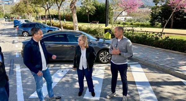 Fuengirola habilita cerca de 70 plazas de aparcamiento en la calle Virgen del Carmen de La Loma