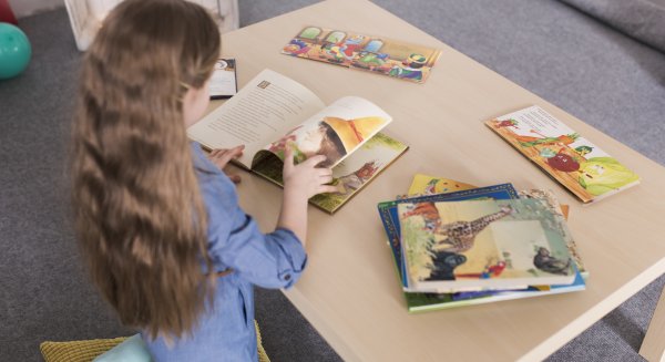 Las bibliotecas y museos andaluces celebran el Día del Libro Infantil con talleres, teatro y cuentacuentos