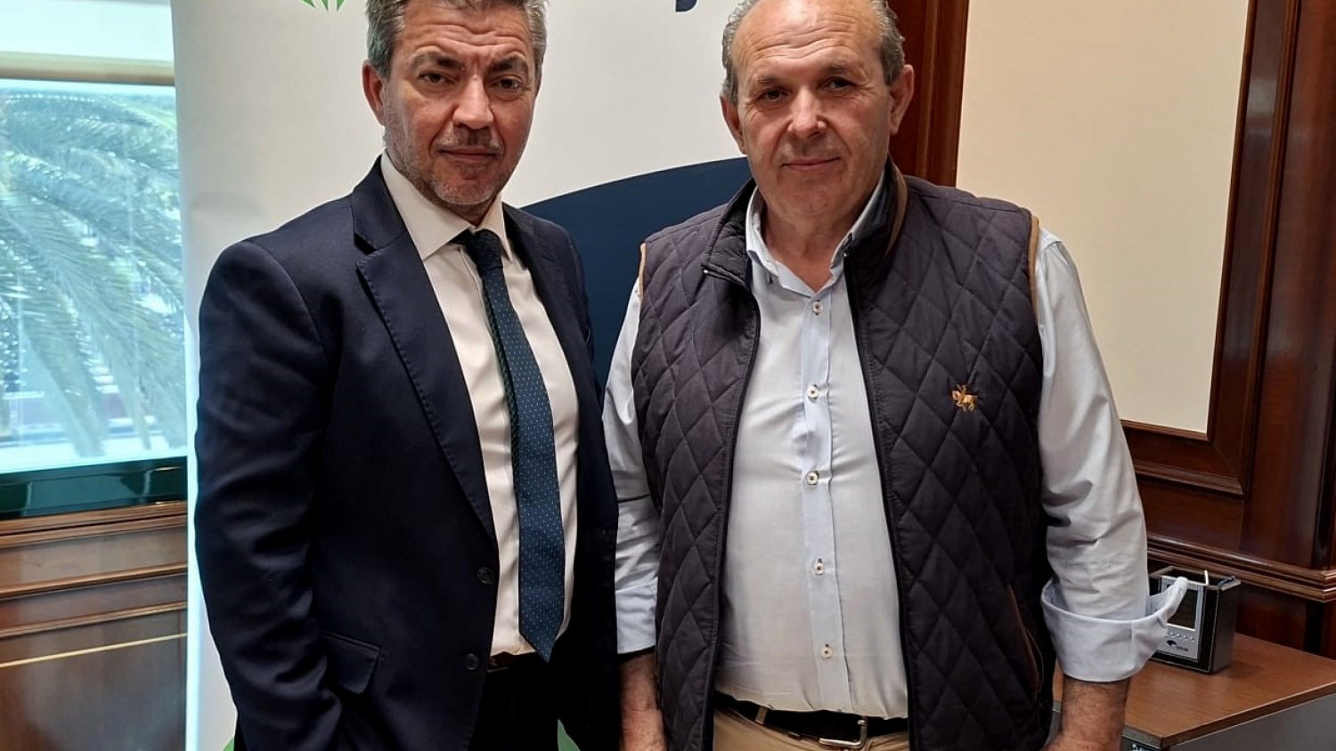 Unicaja y UPA Málaga renuevan su acuerdo para facilitar el anticipo de las ayudas de la PAC al sector primario