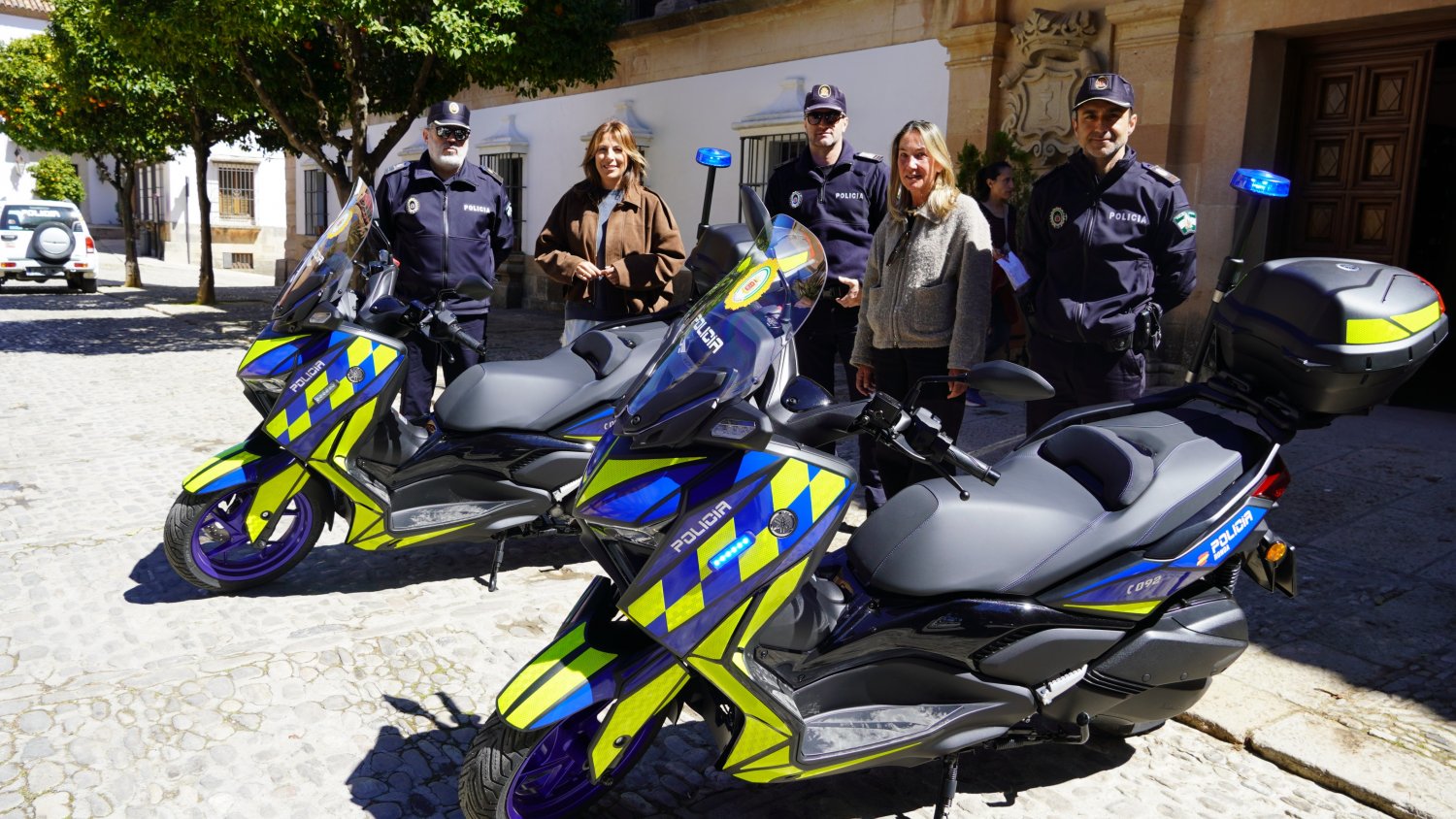 La Policía Local de Ronda estrena dos nuevas motocicletas para reforzar la seguridad y movilidad 