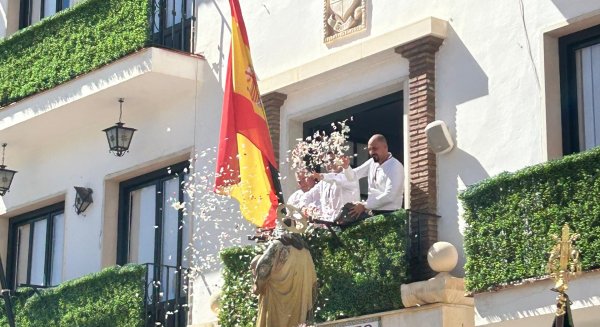 La portavoz socialista de Torrox valora positivamente la Semana Santa del municipio y destaca el arraigo de las tradiciones