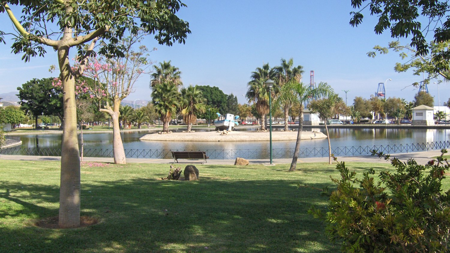 El Ayuntamiento de Málaga organiza una jornada de actividades y una marcha saludable con motivo del Día Mundial de la Salud