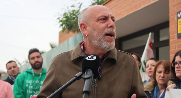 Por Andalucía y sindicatos denuncian el recorte en la educación inclusiva por la supresión de programas específicos de FP en Málaga