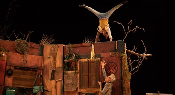 La Red Andaluza de Teatros Públicos lleva a Nerja montajes de las compañías granadinas Histrión Teatro y Vol’e Temps