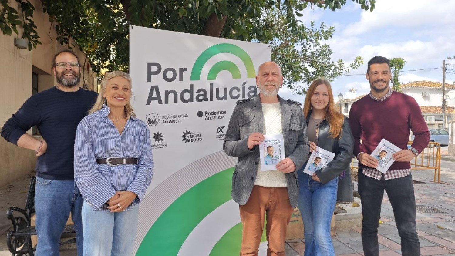 Ernesto Alba llama a la movilización el 12 de abril contra el deterioro de la sanidad pública 