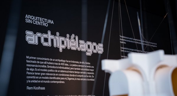  La Coracha inaugura la exposición ‘Arquitectura sin centro. Archipiélagos’ con una muestra de arquitectura contemporánea española