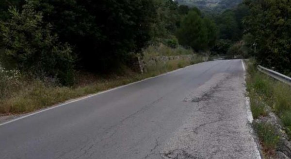 Diputación adjudica por 3,9 millones de euros la mejora del asfalto y eliminación de baches en 19 carreteras