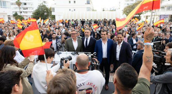 Abascal denuncia en Málaga que el PP ha frustrado el cambio en Andalucía al aplicar las mismas políticas que el PSOE