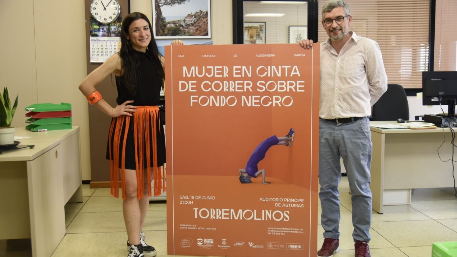 Torremolinos acoge la representación de ‘Mujer en cinta de correr sobre fondo negro’