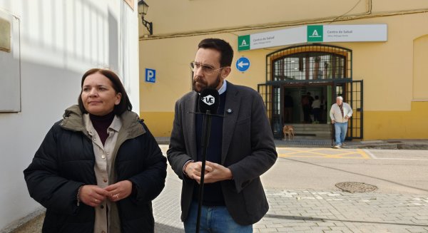 El PSOE de Vélez- Málaga exige urgencias 24 horas en la zona norte y fuerza un pleno por el colapso sanitario