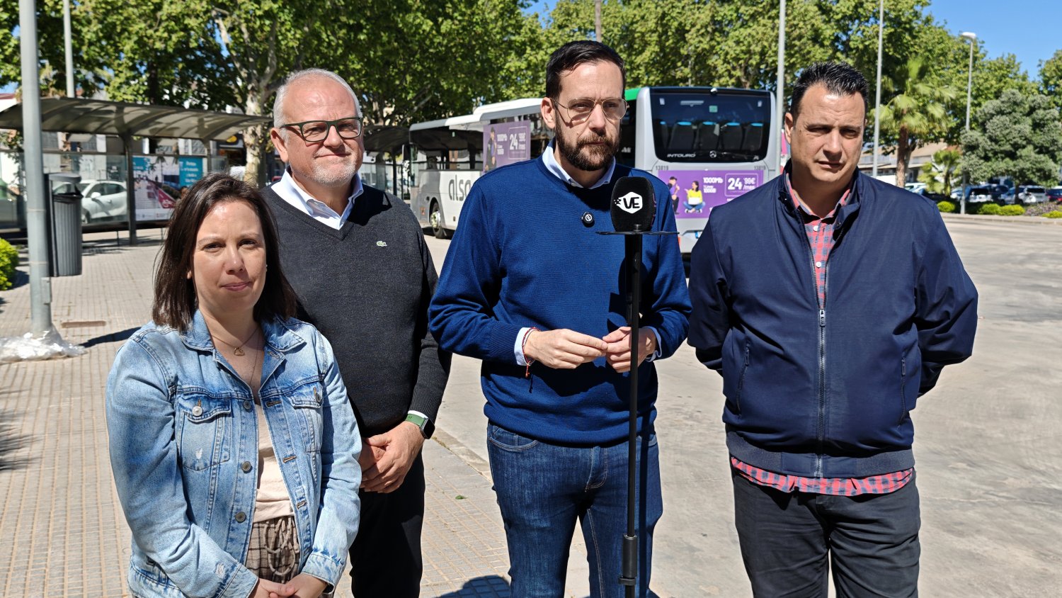 El PSOE de Vélez-Málaga advierte de que la situación económica del municipio pone en riesgo la entrada en el Consorcio de Transporte