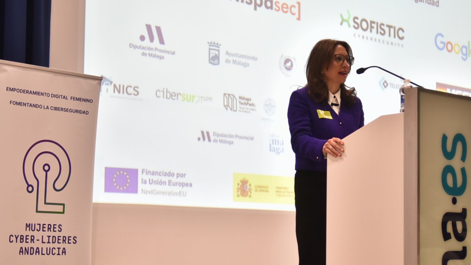 La Junta invita a ‘Mujeres Cyber-líderes’ a ayudar a la administración en su lucha contra las desigualdades en el mundo digital