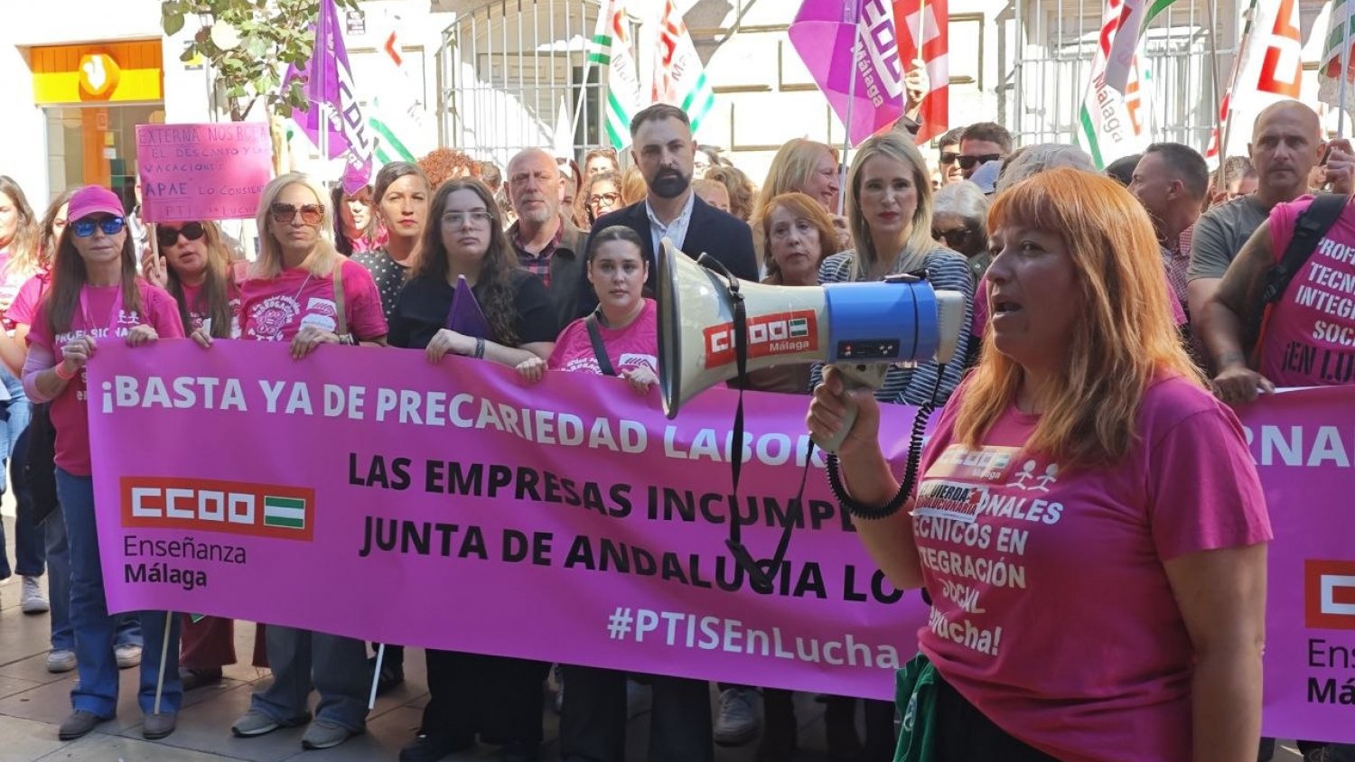 Por Andalucía apoya la huelga de las PTIS por unas condiciones laborales dignas y una atención de calidad
