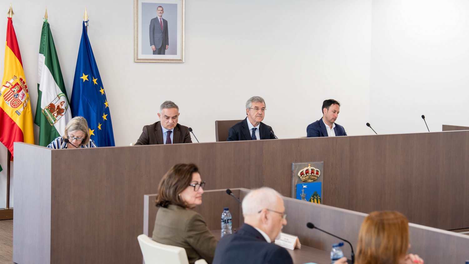 Estepona cierra el presupuesto de 2025 con 40 millones de superávit y liquida por completo su deuda heredada