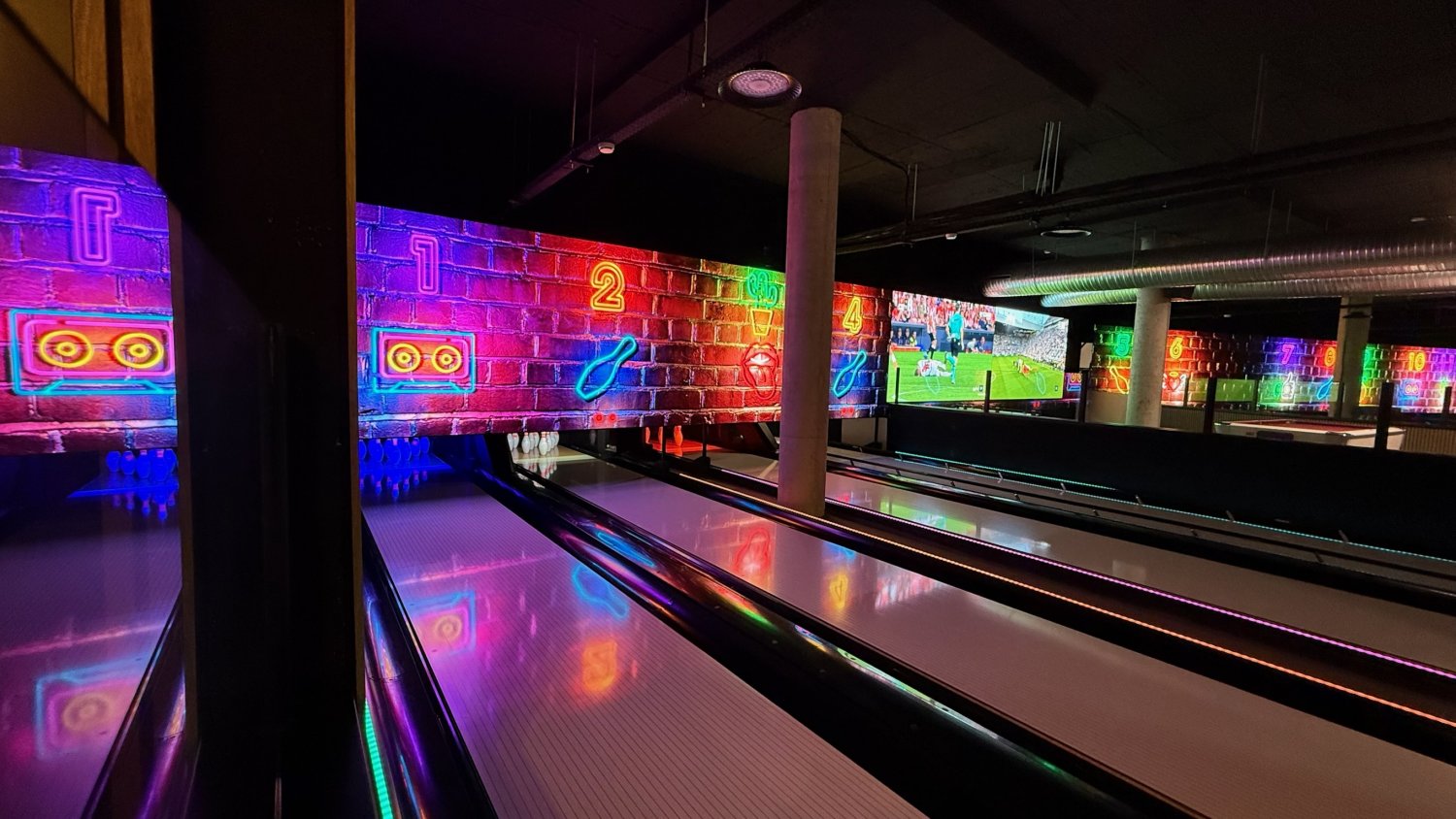 Puerto Banús estrena Bowling Arena Marbella, un nuevo espacio de ocio y eventos de 1.800 metros cuadrados