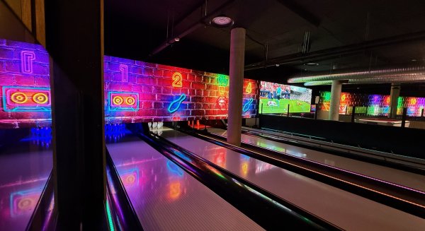 Puerto Banús estrena Bowling Arena Marbella, un nuevo espacio de ocio y eventos de 1.800 metros cuadrados